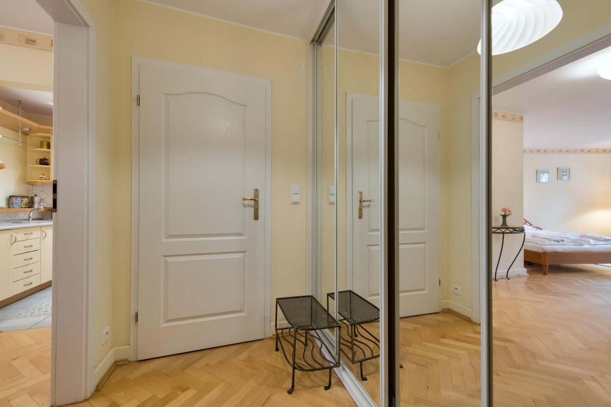 Dom & House - Ogrodowa Apartamento *